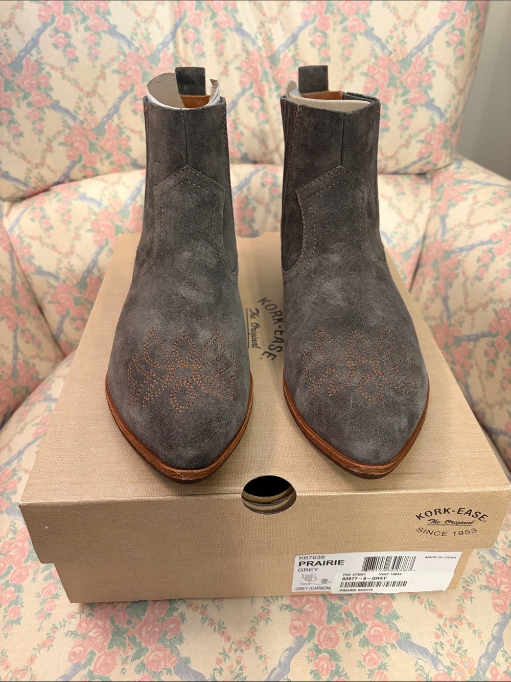 Kork Ease Prairie Leather Suede Bootie 
Grey Size 8M